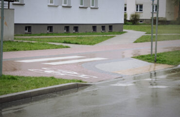 Remont nawierzchni chodnika przy ul. Putry (3)