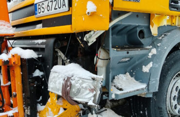 uszkodzenie-pojazdi-zima-2026 (2)